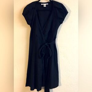 Diane Von Furstenburg  Wrap A-line Puff Sleeve Dress Size 8 Black
